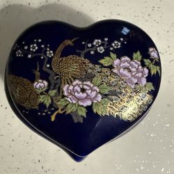 Small Blue Heart Glass Box
