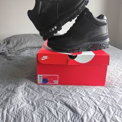 Brand New ACG Boots Men Size 11.5 For The Low They Gave Me The Wrong Size 