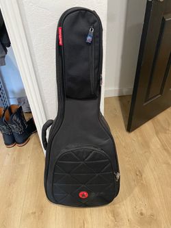 Road Runner Highway Premium Guitar Gig Bag for acoustic - Excellent Condition