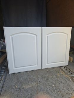White cabinet