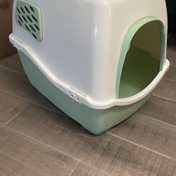 Cat Litter Box
