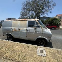 1973 Dodge B100 B200 Boogie Van Shorty Project Trade American Muscle 15” Cragar Centerline American Racing Chevy Gmc g10 g20