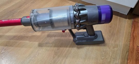 Dyson Vacuum V11