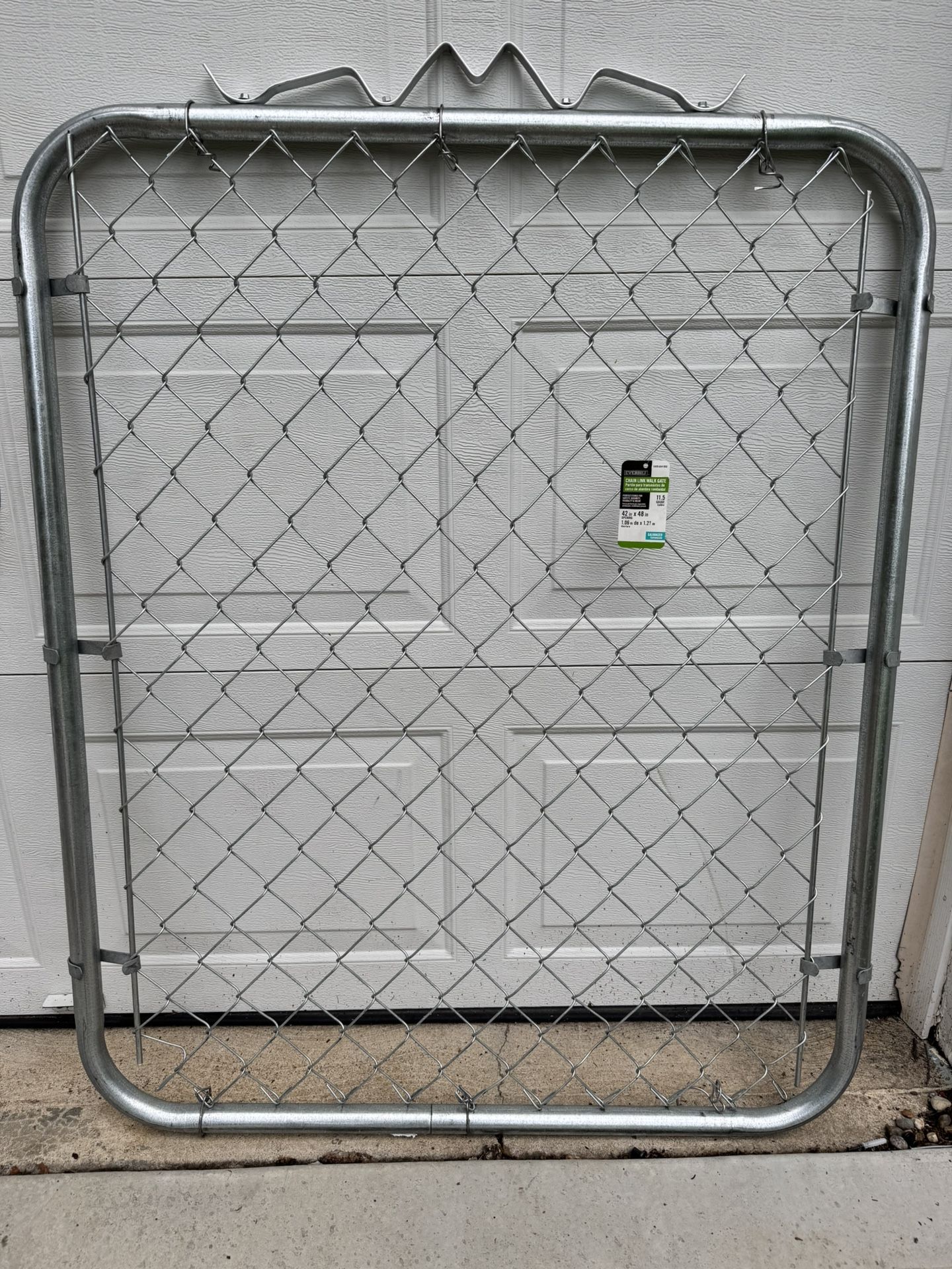 New Gates 42"Lx 48"H. Galvanized Chain Link Fence. EVERBILT