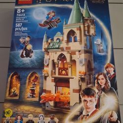 LEGO Harry Potter Hogwarts: Room of Requirement Building Set 76413