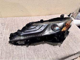 2018 to 2024 TOYOTA CAMRY LH HEADLIGHT  LED