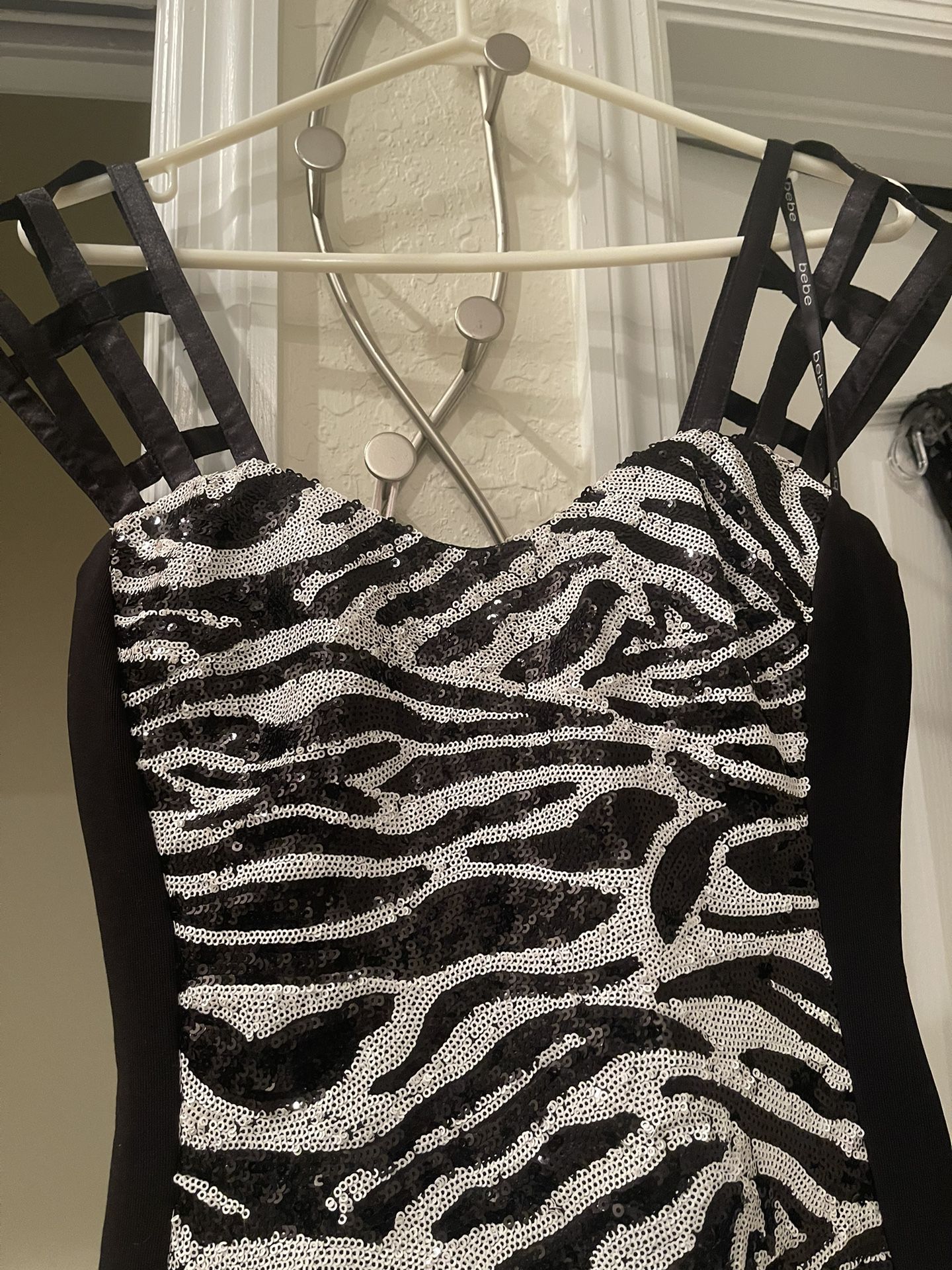 New  Bebe Party Black And White Sequin Dress S
