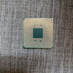 AMD RYZEN 7 5700 X
