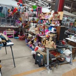 Todo el Jugetes por 250