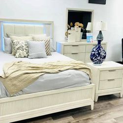 Bedroom Furniture Set 