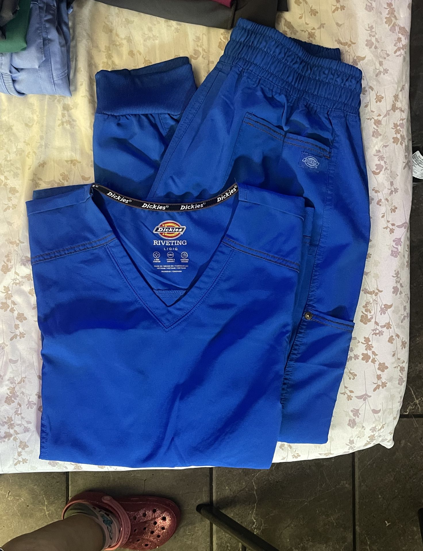 Scrub sets