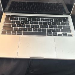 MacBook Pro | Core i5 1.4 GHz | 13 Inch  2020