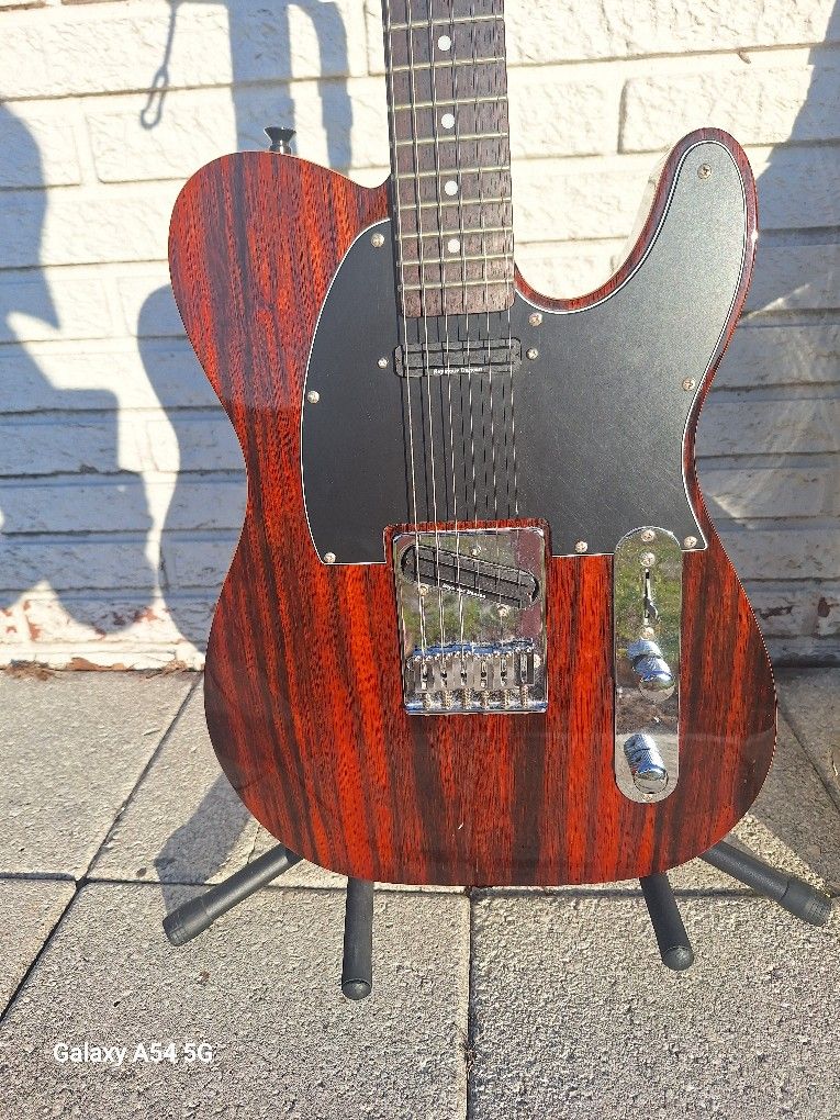 Michael Kelly CC50 Deluxe