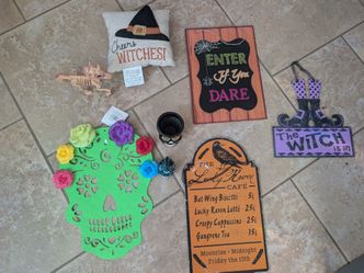 Halloween Decoration Bundle Lot