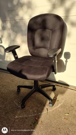 Black Fabric Adjustable Office Chair