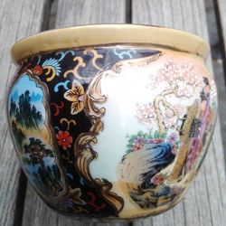 Chinese Or Japanese Jar