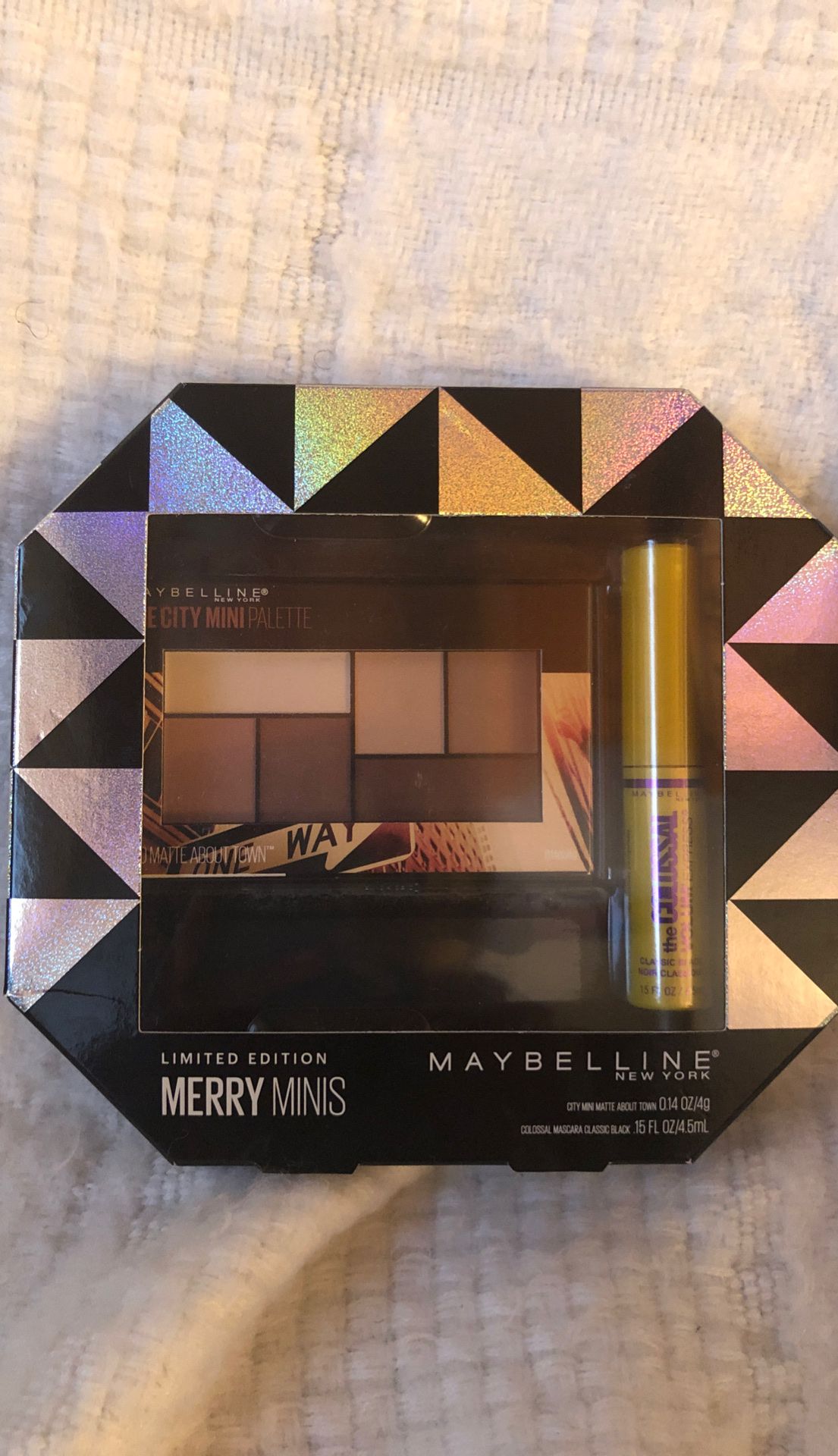 Limited Edition Maybelline New York Merry Minis