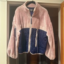 UGG Marlene Fitted Quilted Fleece Jacket in Pink / Purple Size small — COZY!!!