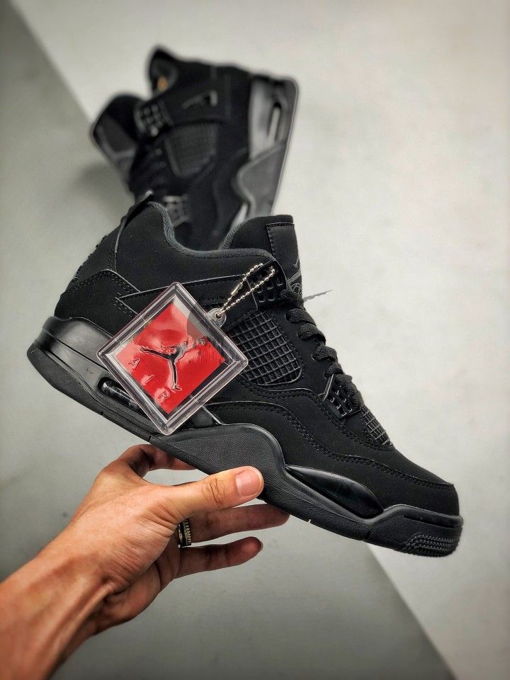 Air Jordan 4 Retro Black Cat Size 11 for Sale in Downey, CA - OfferUp