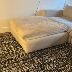 FREE OTTOMAN