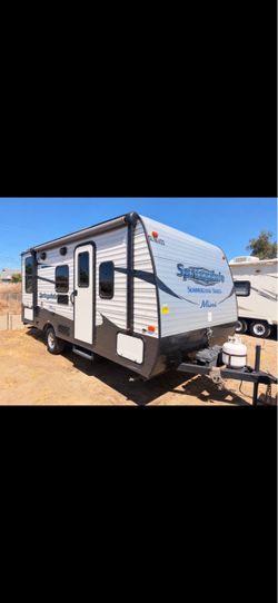2016 Keystone Springdale