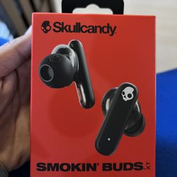 Skull Candies Smoking Buds