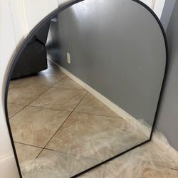 Arched Mirror 30”x32”
