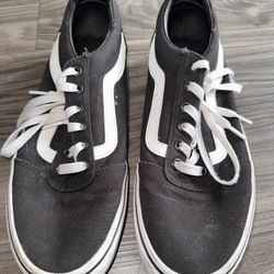 Black Vans