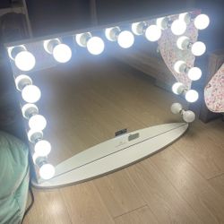 Impressions Vanity Mirror 
