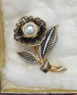 DAMASCENE Toledo Spanish flower pin brooch