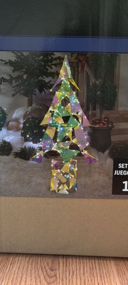 NEW IN BOX 5 Feet Sparkle Iridescent Christmas Tree .
