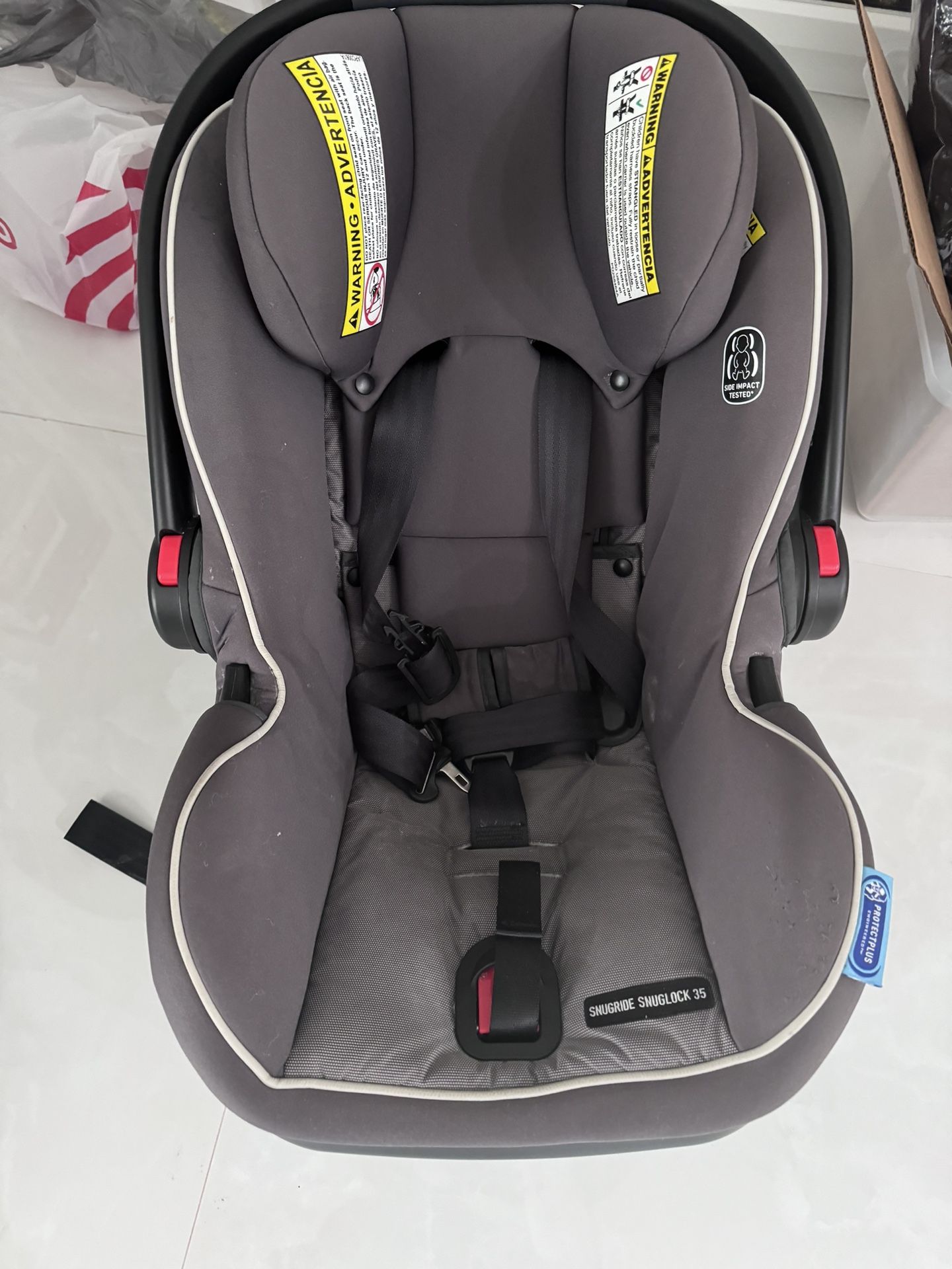 Graco SnugRide SnugLock 35 Elite Infant Car Seat, Baby Car Seat - Main Image