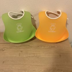 Set Of 2 Baby Bjorn Bibs New 