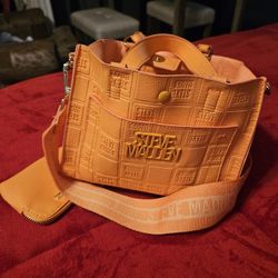 Steven Madden Purse Color Orange