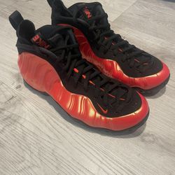 Foamposite | Size 11 men | Like NEW 