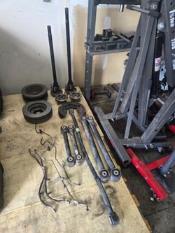 2023 Badlands Bronco oem axle hub and rotors + links