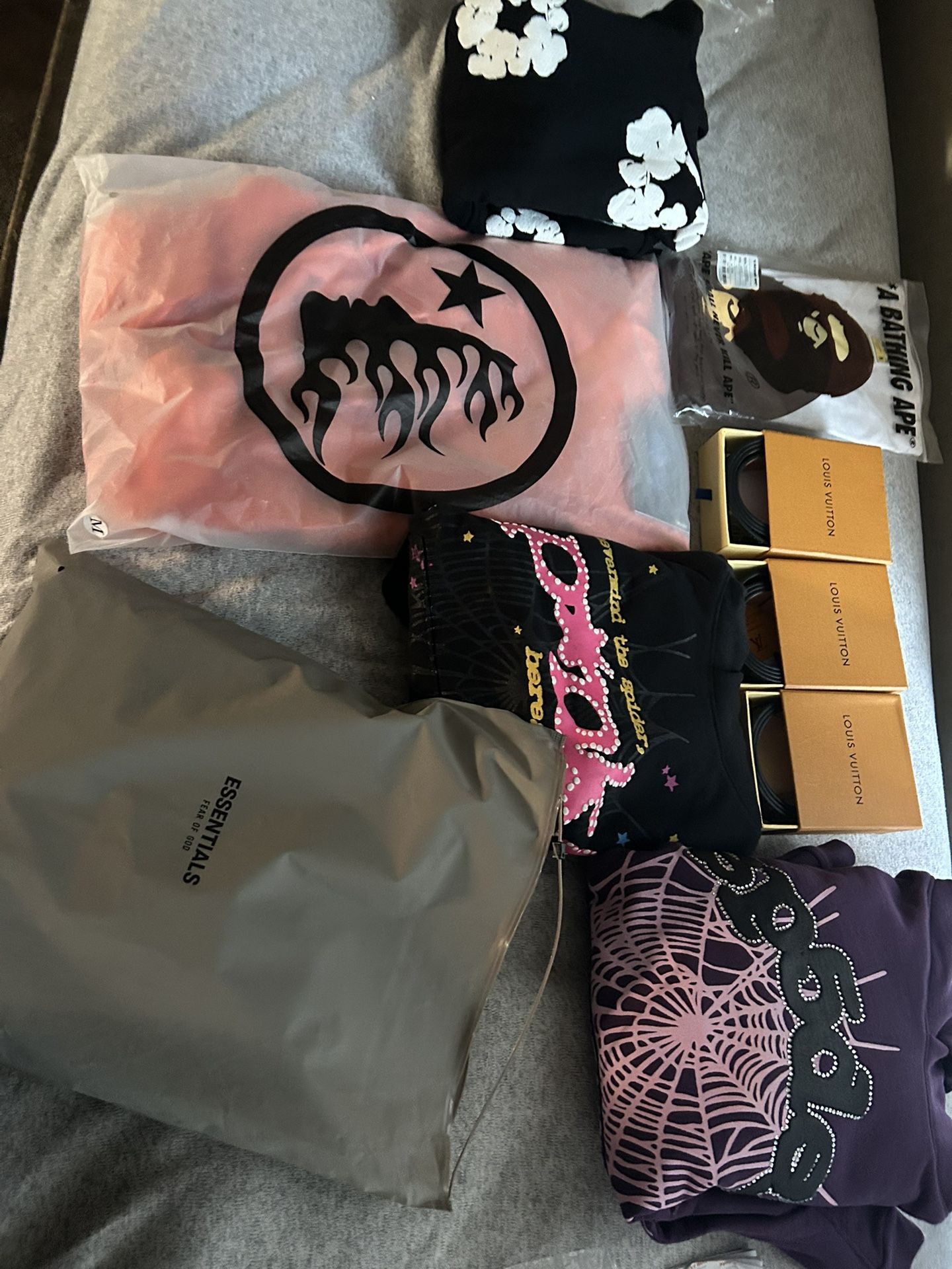 BULK DESIGNER WITH HOODIES BELTS AND T Shirts READ Description