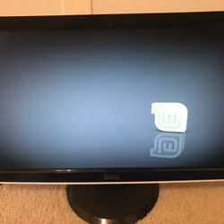 Used nice condition 21.5 Inch Dell  Widescreen ST2210b 50-60Hz Computer Monitor