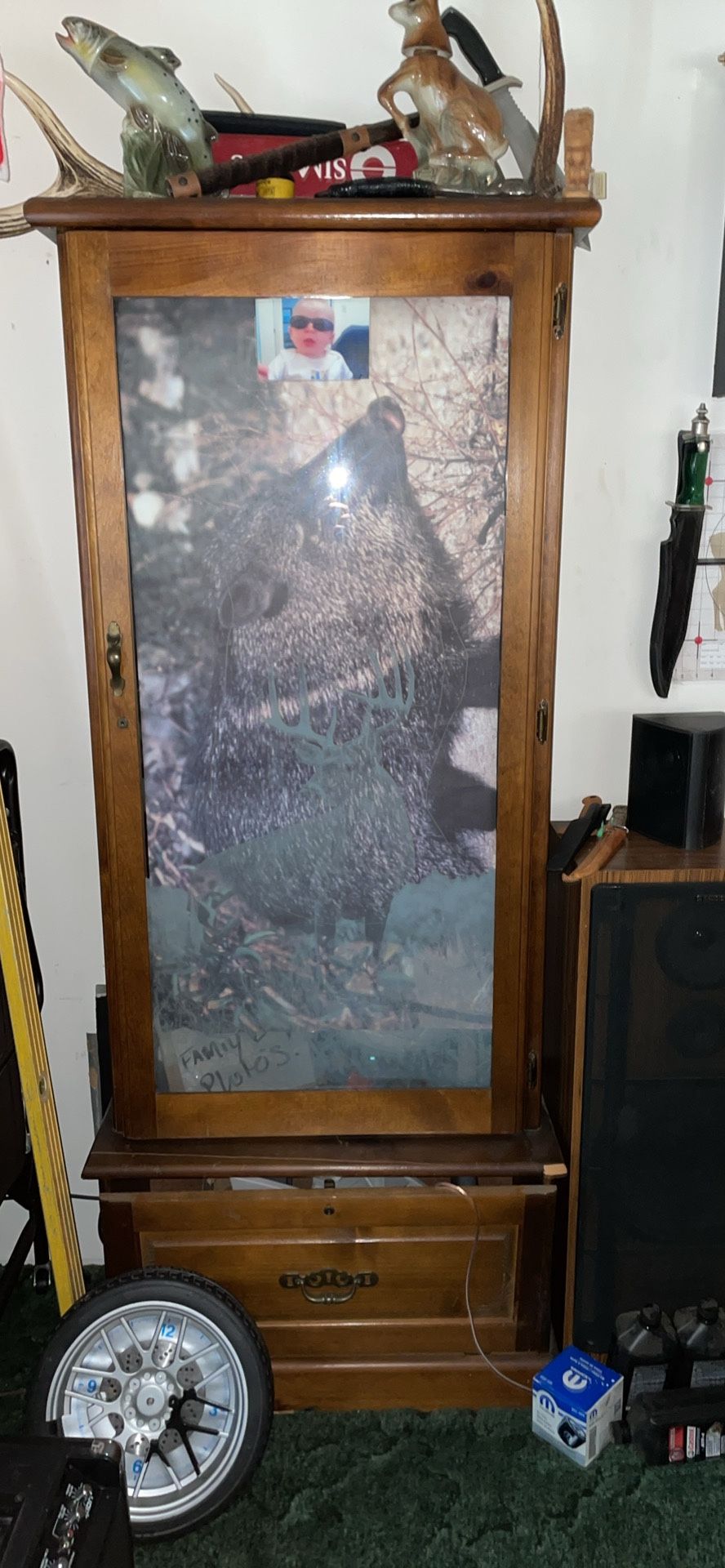 Hunting Gun Cabinet 