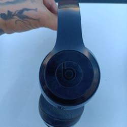 Beats By Dre Bluetooth Headphones 