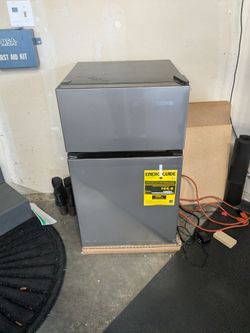 Mini Fridge
