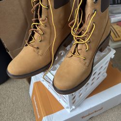 Timberland Woman Boots 