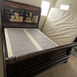 Cal king Bedroom Set 