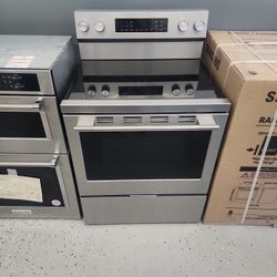New KitchenAid Stainless Steel Electric Stove