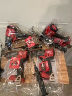 New Milwaukee M18 FUEL Hammer Drills $110 Each Cada Uno Firm-Firme (Tool Only Solo Herramienta)