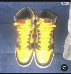 Nike Dunk High Yellow and Black Sneakers