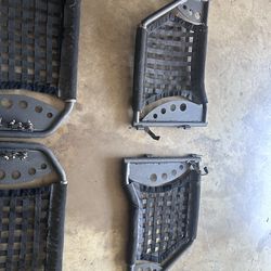 Jeep wrangler doors and floor mat plus more jeep accessories.