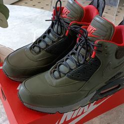 Nike Air Max High Top