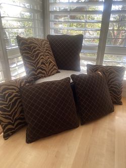Decorative Down Pillows - (6) 21x21 Inch