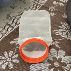 Pool vacuum filter